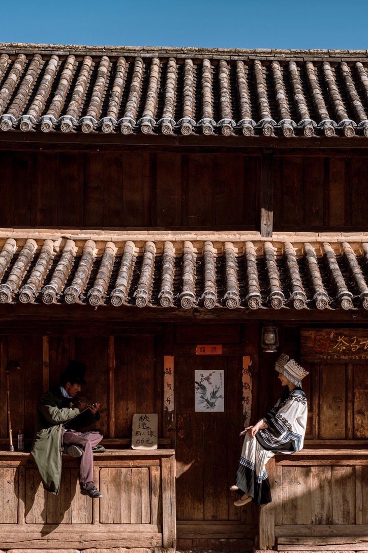 A quiet Bai courtyard in southwest China — Boutique China private tour planning